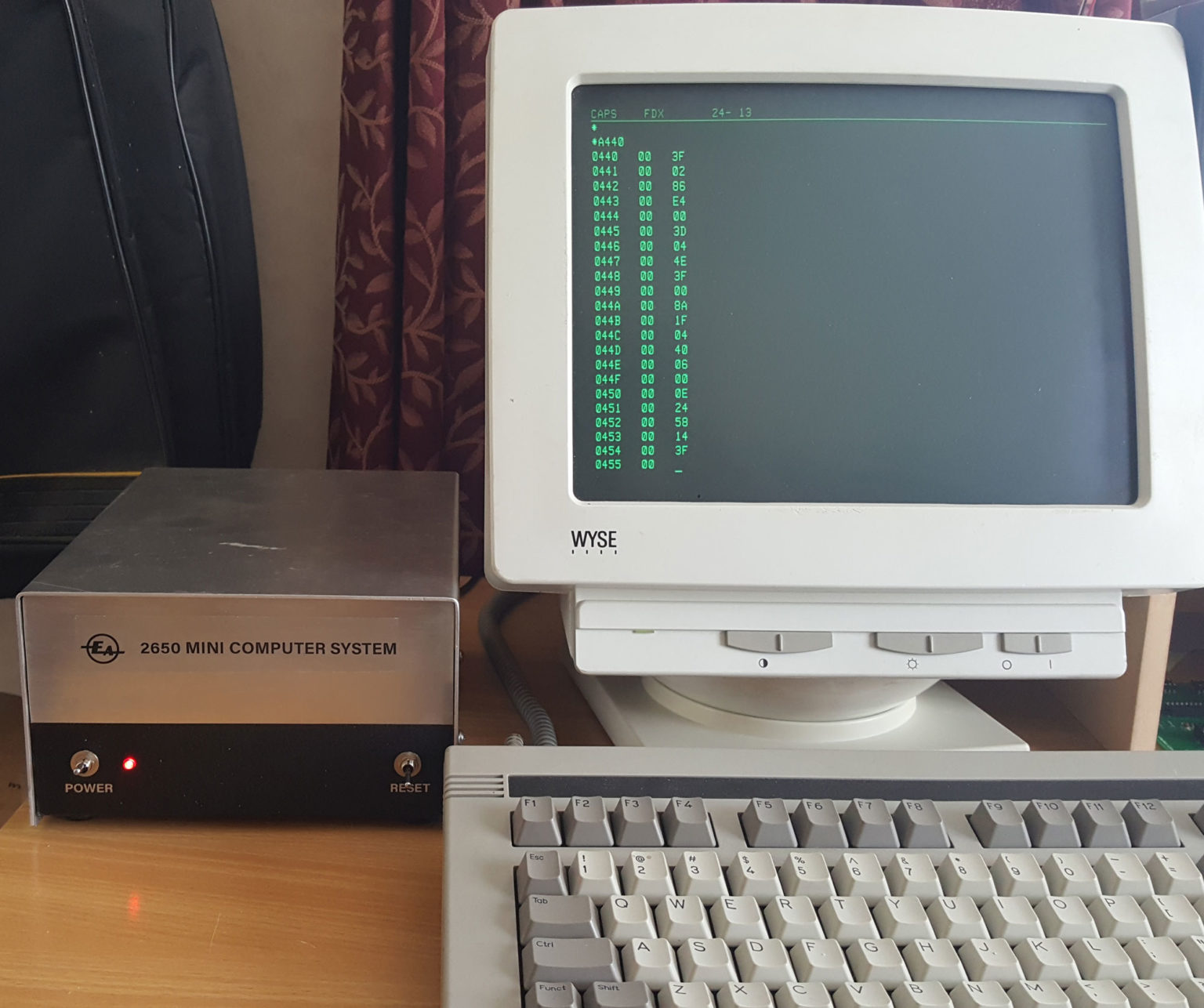 2650 Mini Computer Vintage Vibe 2650-mini-computer-vintage-vibe